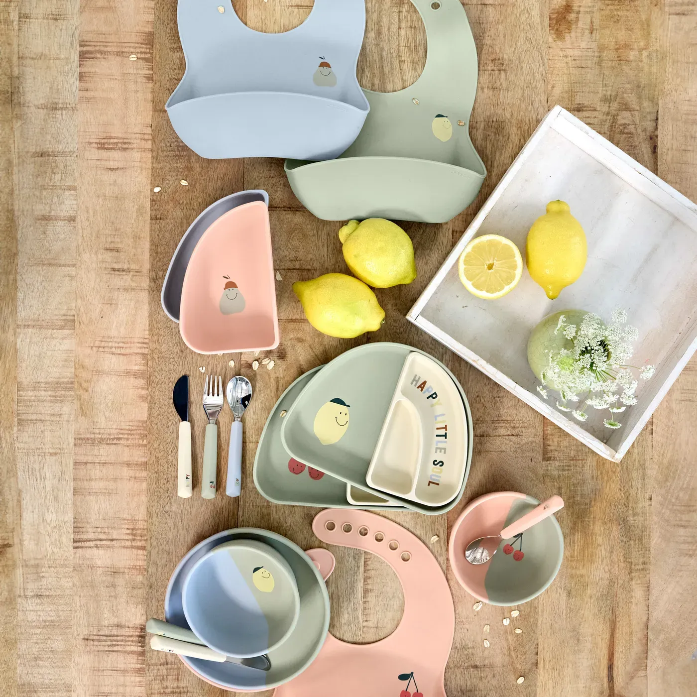 Lässig Σαλιάρα Σιλικόνης-Happy Fruits Pear 6m+ - Image 2