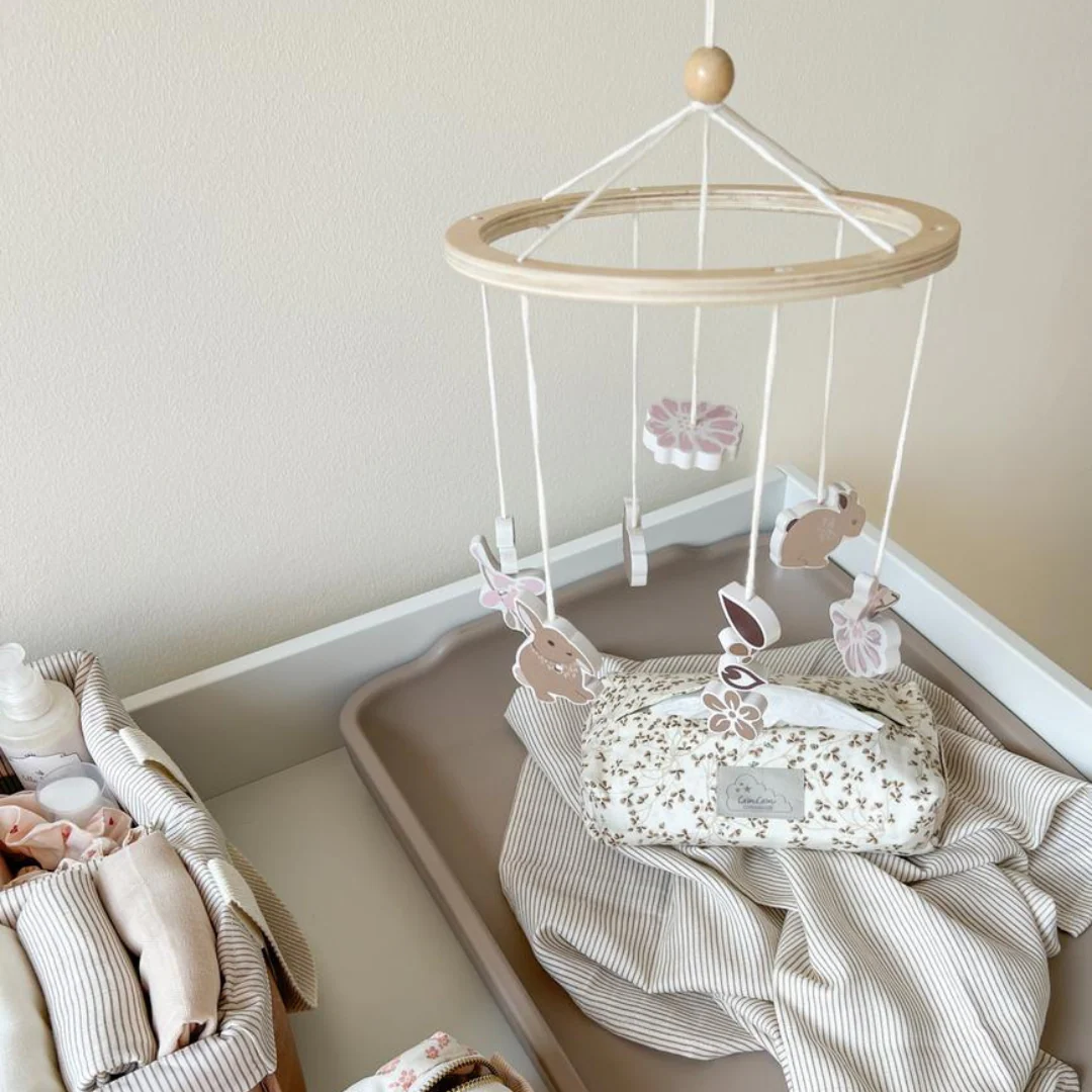Ξύλινο Κρεμαστό Mobile με Κουνελάκια - Image 3