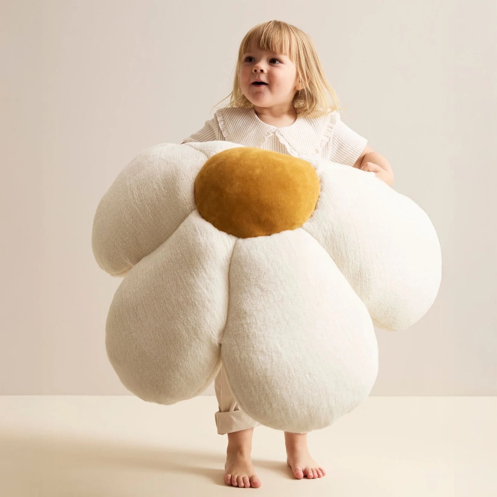 Kids Concept Μεγάλο Παιδικό Μαξιλάρι Δαπέδου Λουλούδι - Image 3